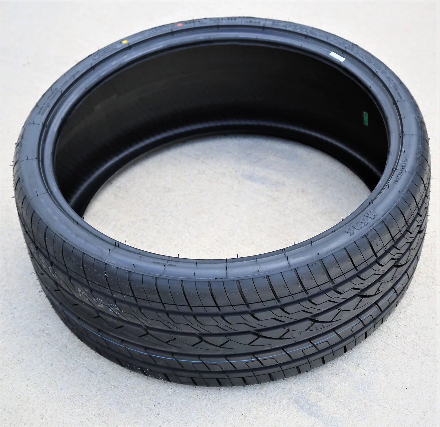 Durun M626 275/50ZR20 275/50R20 109W A/S Permance Tire Fits: 2017-19 Mercedes-Benz GLS450 4Matic, 2014 Mercedes-Benz GL450 Base