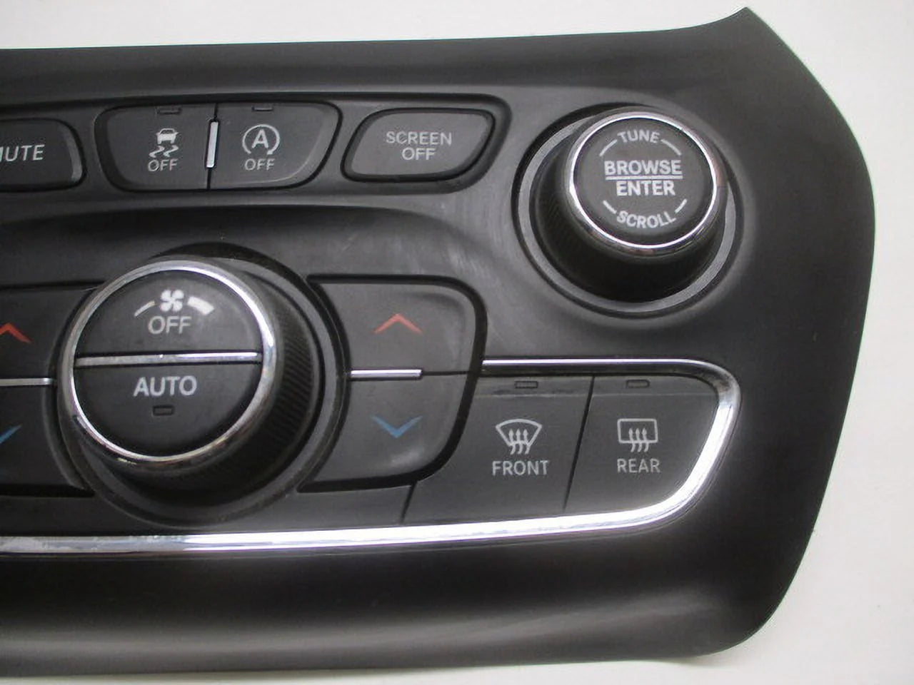 Pre-Owned 19 20 21 22 Jeep Cherokee Automatic Climate AC Heater Temperature Control OEM (Good)