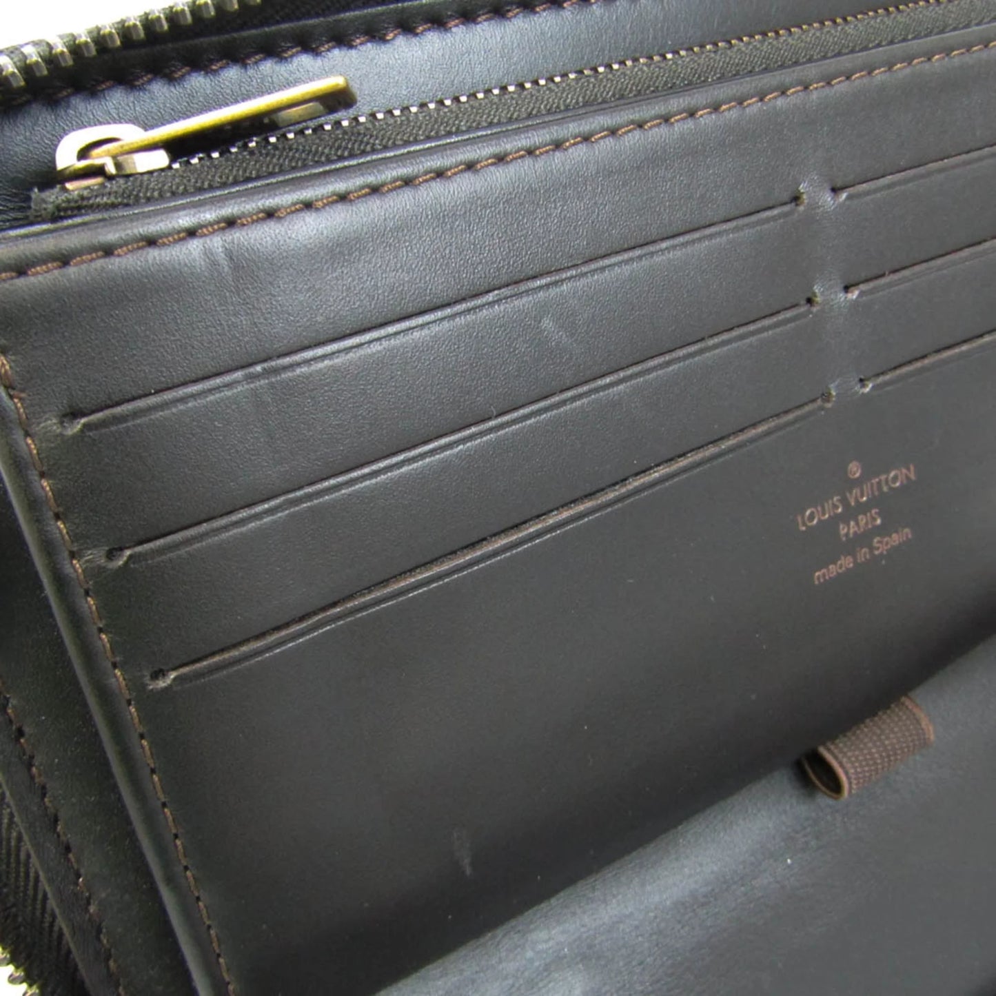 Pre-Owned Louis Vuitton Utah Zippy Organizer M97025 Men's Utah Leather Long Wallet (bi-fold) Coffee (Good)